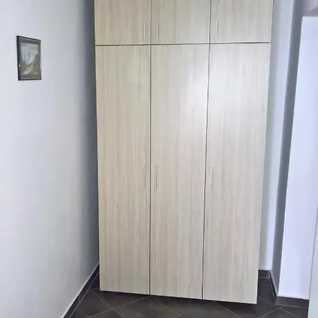 Апартамент Private With Sea View In Blue Bay Pallace
